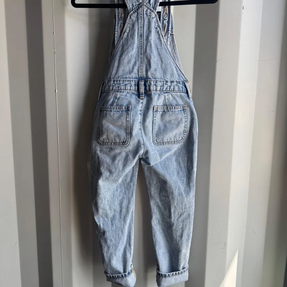 Old Navy Denim Overalls Kids Size M 8 Light Wash Blue 90s Aesthetic Streetwear